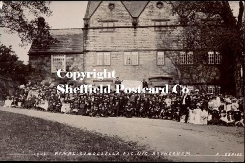 spc627: Final Cinderella Picnic, Rotherham 1904 [clarion]